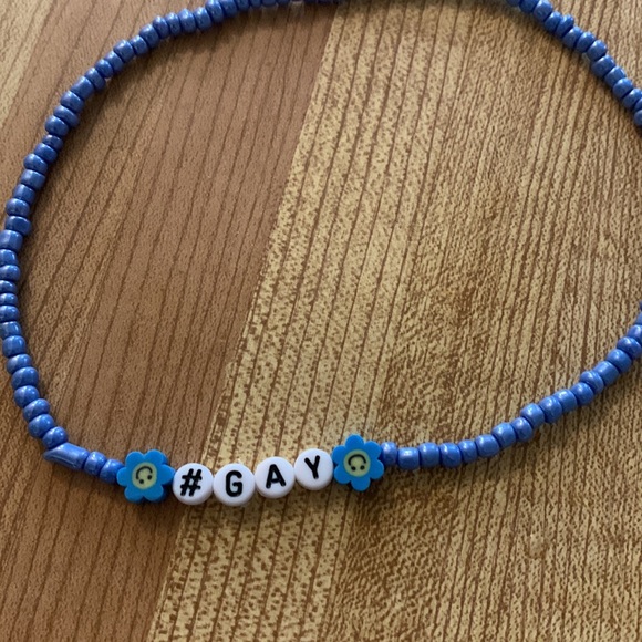 FREE GIFT WITH ANY PURCHASE OR 5$ EACH ๐ - Picture 3 of 3